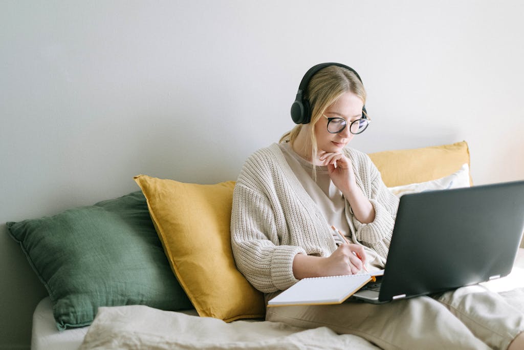 Online counselling – yay or nay?